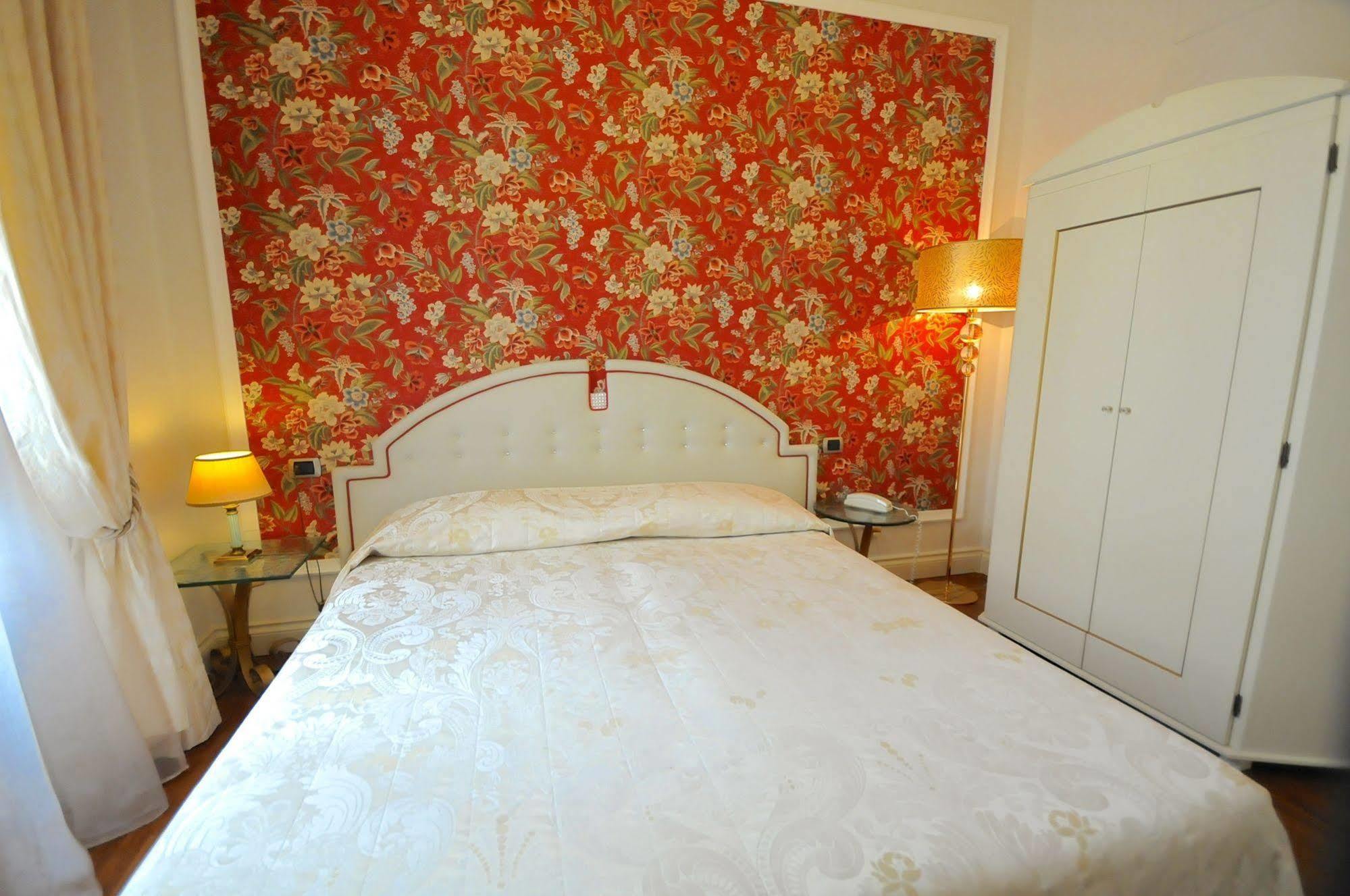 C-Hotels De Rose Palace Florencie Exteriér fotografie